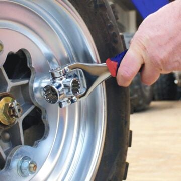 WORKPRO WP272018 8 IN 1 Mafsallı Çok Fonksiyonlu Profesyonel Lokma Anahtarı