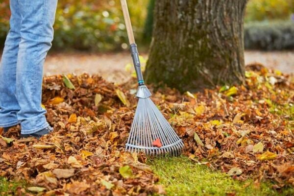 Gardena 17307-20 PureLine Ayarlanabilir Tırmık