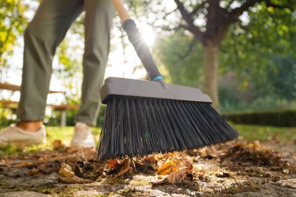 Gardena 17313-20 PureLine Teras Süpürgesi