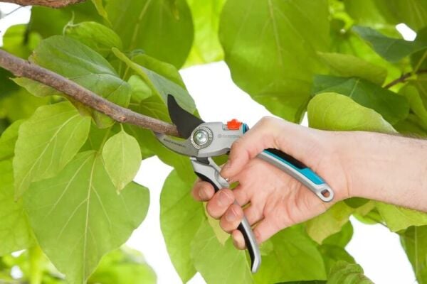 Gardena 08906-20 Alüminyum Bahçe Budama Makası B/L
