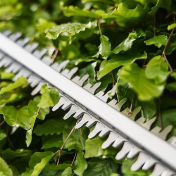 Gardena 14734-55 Çit Kesme Makinesi EasyCut 45/18V (akü hariç)