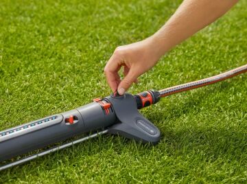 Gardena 18714-20 Salınımlı Fıskiye AquaZoom L