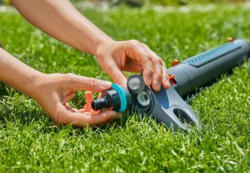 Gardena 18714-20 Salınımlı Fıskiye AquaZoom L