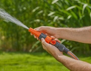 Gardena 02818-20 Profi System Ayarlanabilir Püskürtme Aparatı