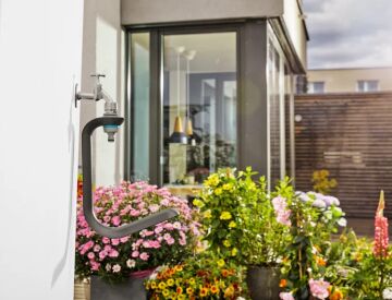 Gardena 18590-20 Liano™ Hortum Depolama TapFix