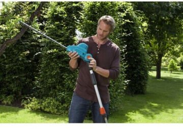 Gardena 08883-20 Elektrikli Teleskopik Çit Budama Makinesi THS 500/48