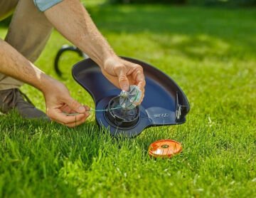 Gardena 14703-55 Akülü Kenar Kesme Makinesi PowerTrim 30/18V P4A
(akü hariç)